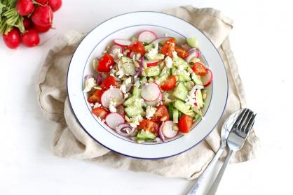 Salade met radijs en feta